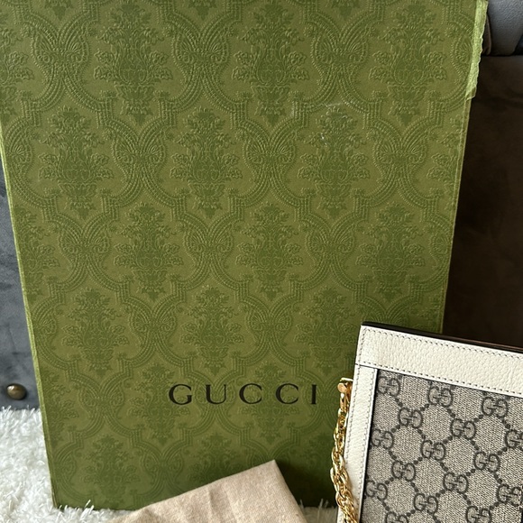 Gucci purse/crossbody - Picture 3 of 12